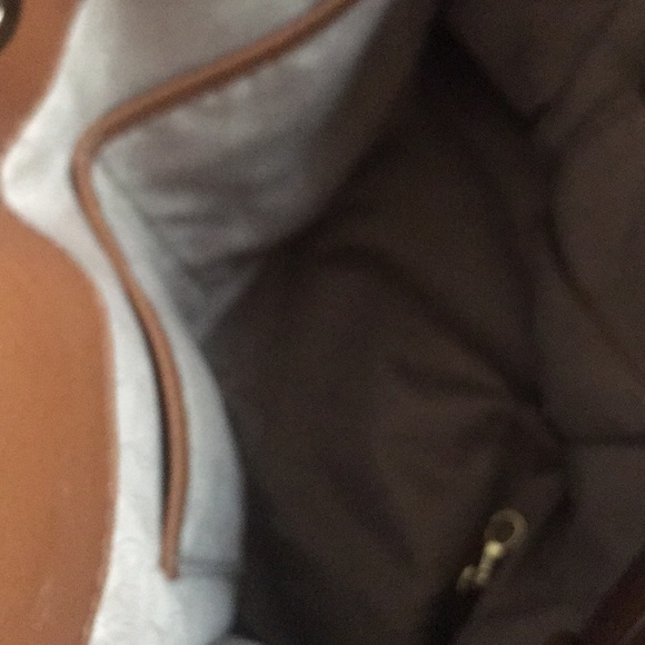 Lg Micheal Khors purse - Picture 3 of 4